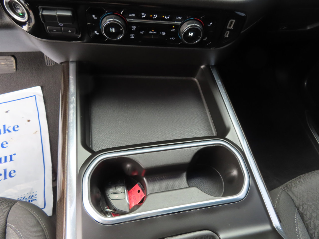 Used 2024 Chevrolet Silverado 3500 LT w/ Safety Package image 40