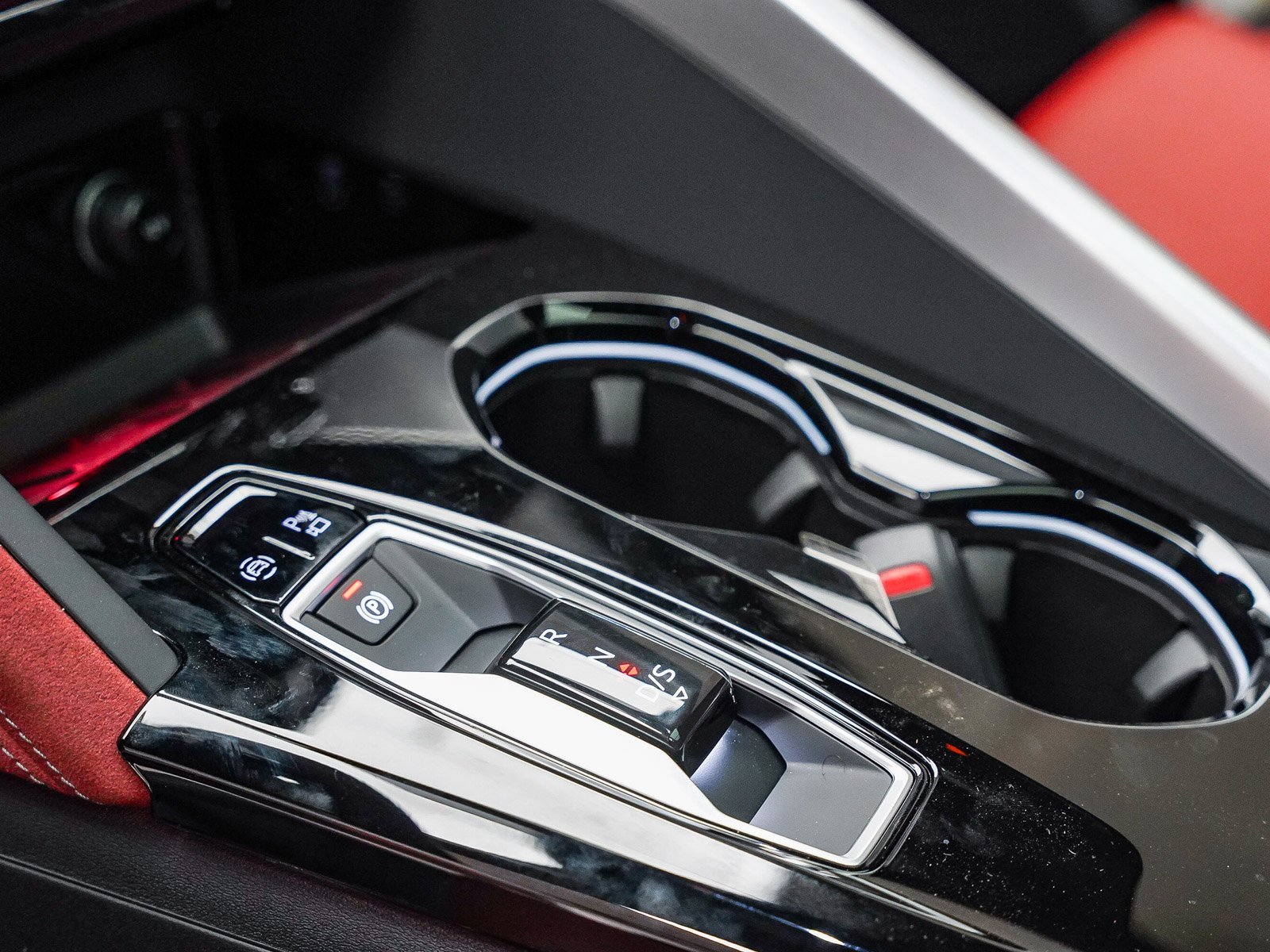 New 2025 Audi SQ5 Premium Plus image 25