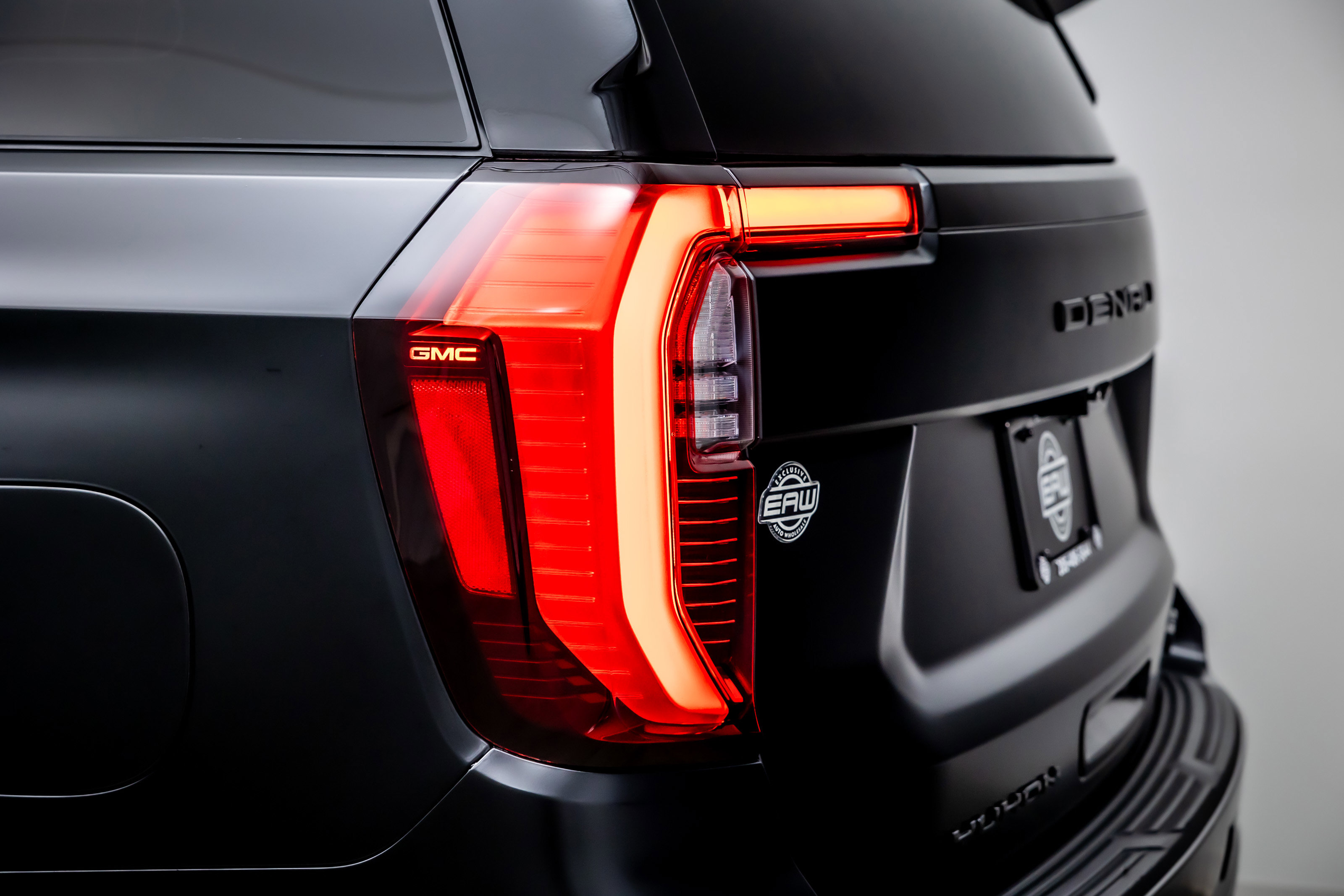 Used 2025 GMC Yukon Denali Ultimate image 12