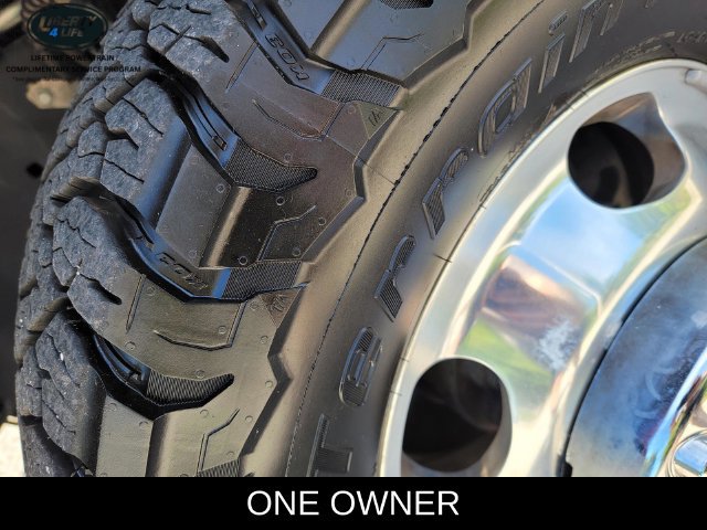 Used 2025 Ford F350 Platinum AWD/4WD image 11