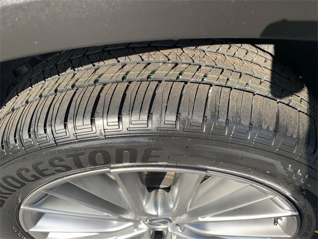 Used 2024 Lexus NX 300h AWD w/ Luxury Package image 36