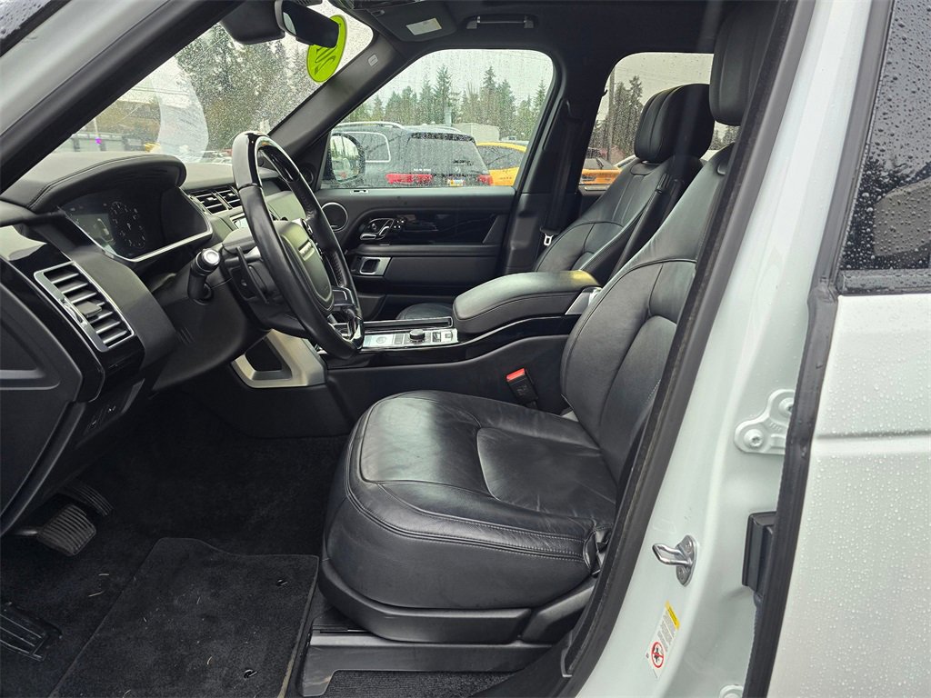 Used 2018 Land Rover Range Rover image 26