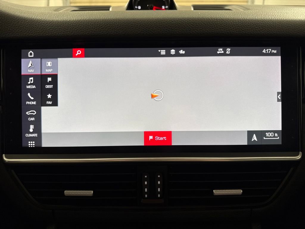 Used 2020 Porsche Cayenne Base image 16