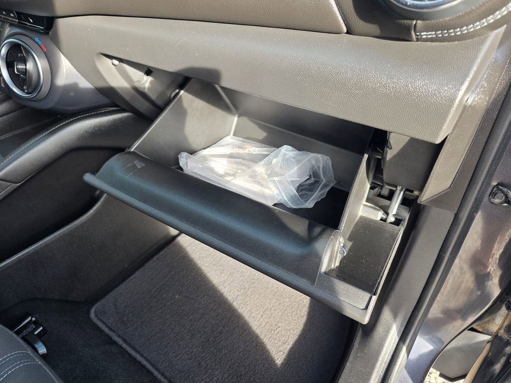 Used 2021 Chevrolet Blazer LT image 36