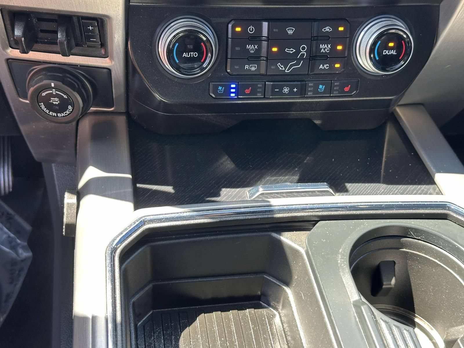 Used 2020 Ford F250 Platinum w/ FX4 Off-Road Package AWD/4WD image 12
