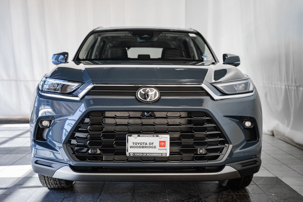 New 2026 Toyota Grand Highlander Limited image 2