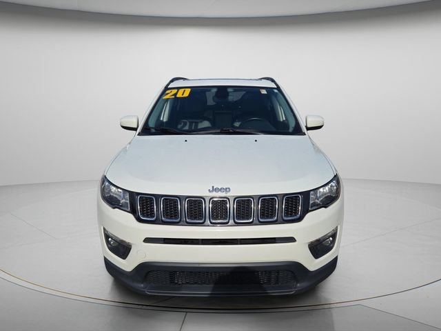 Used 2020 Jeep Compass Latitude FWD image 4