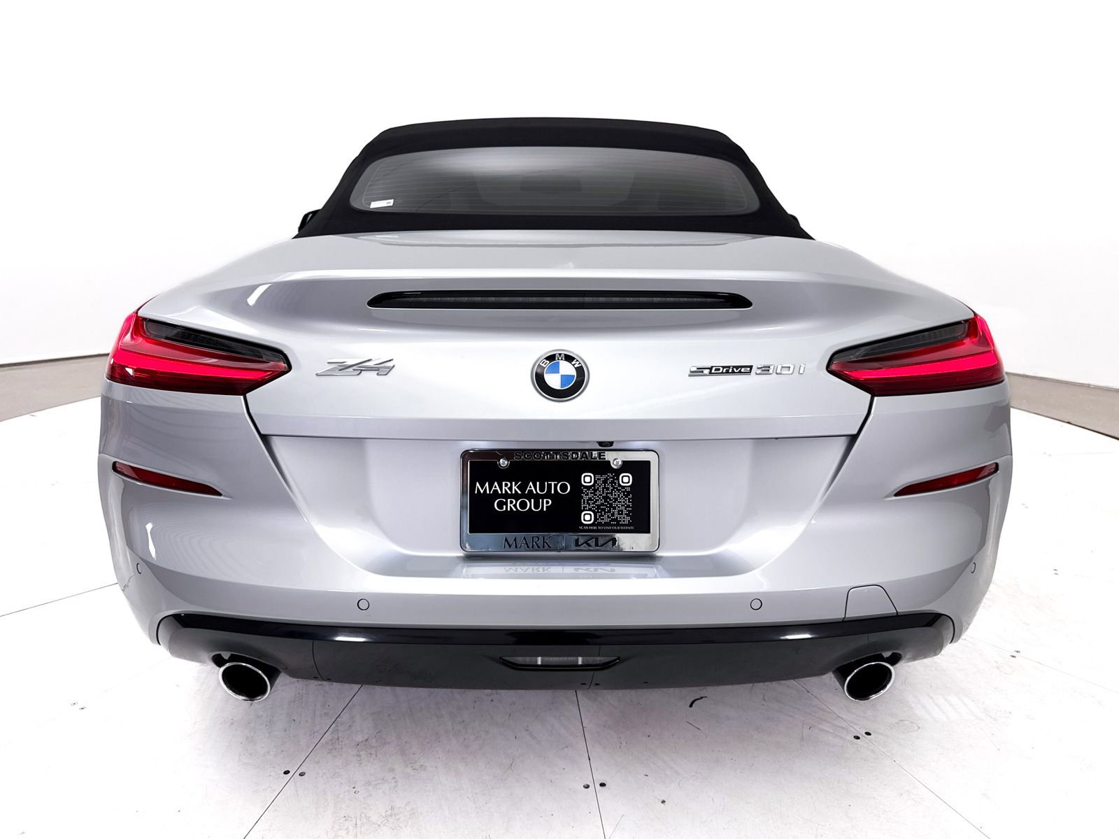 Used 2020 BMW Z4 sDrive30i w/ Premium Package RWD image 16