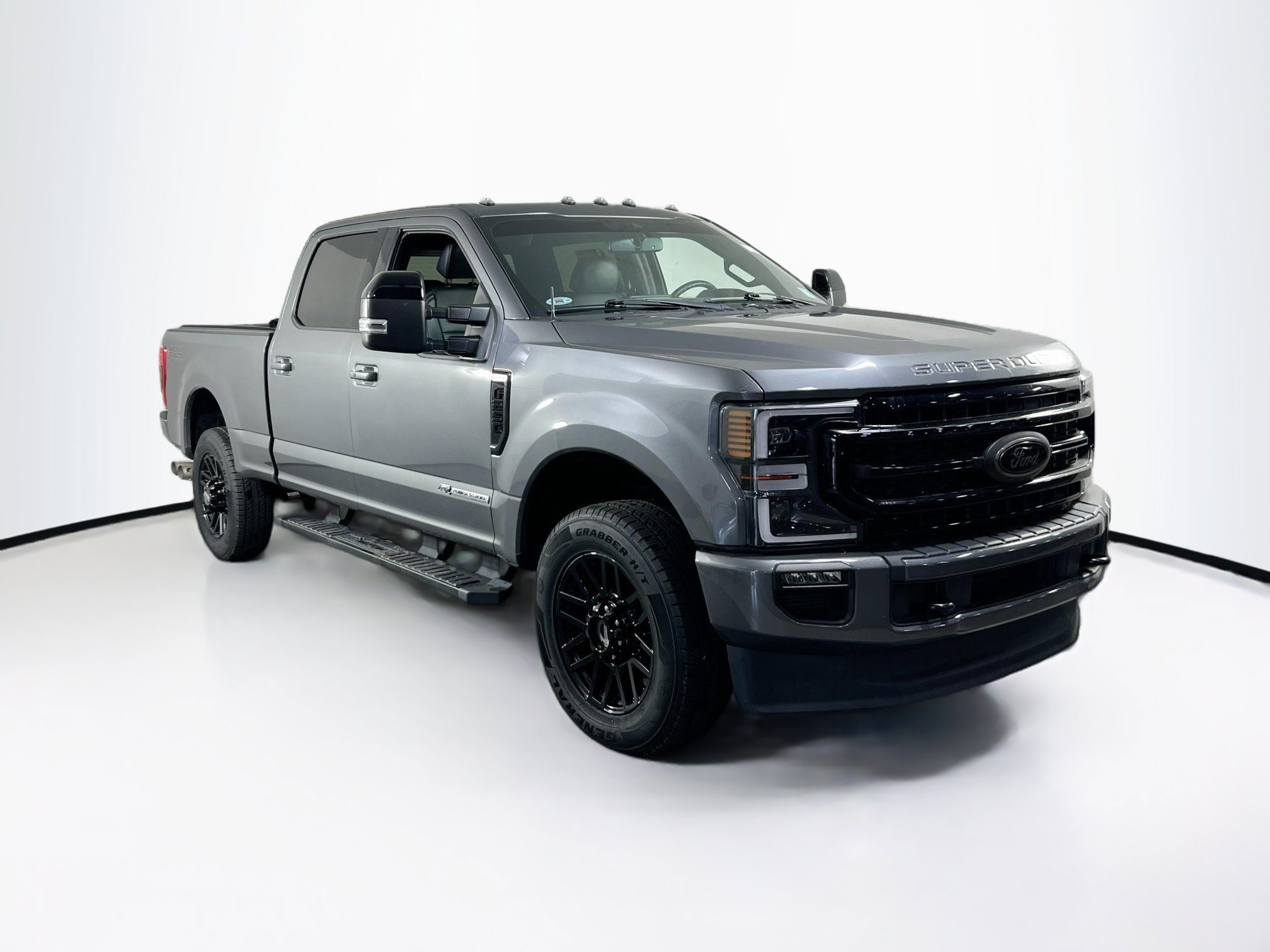 Used 2022 Ford F250 Lariat w/ Black Appearance Package AWD/4WD image 3