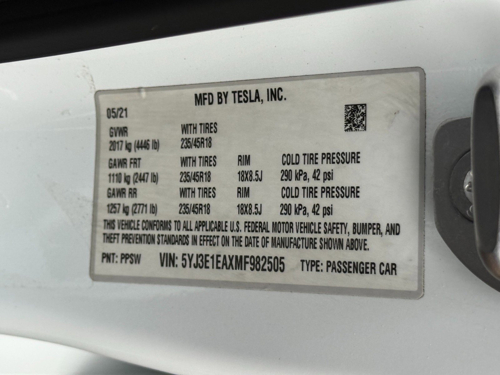 Used 2021 Tesla Model 3 Standard Range Plus image 44