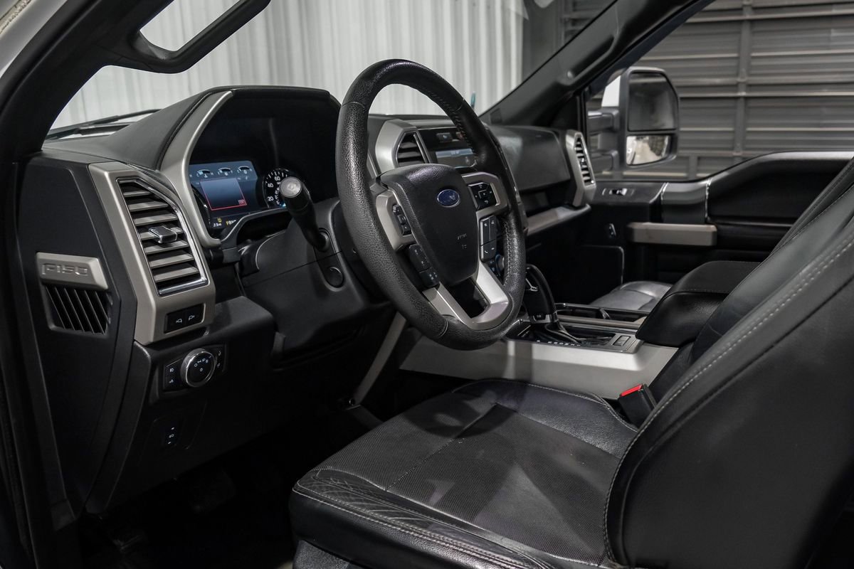 Used 2015 Ford F150 Lariat w/ Equipment Group 502A Luxury RWD image 10