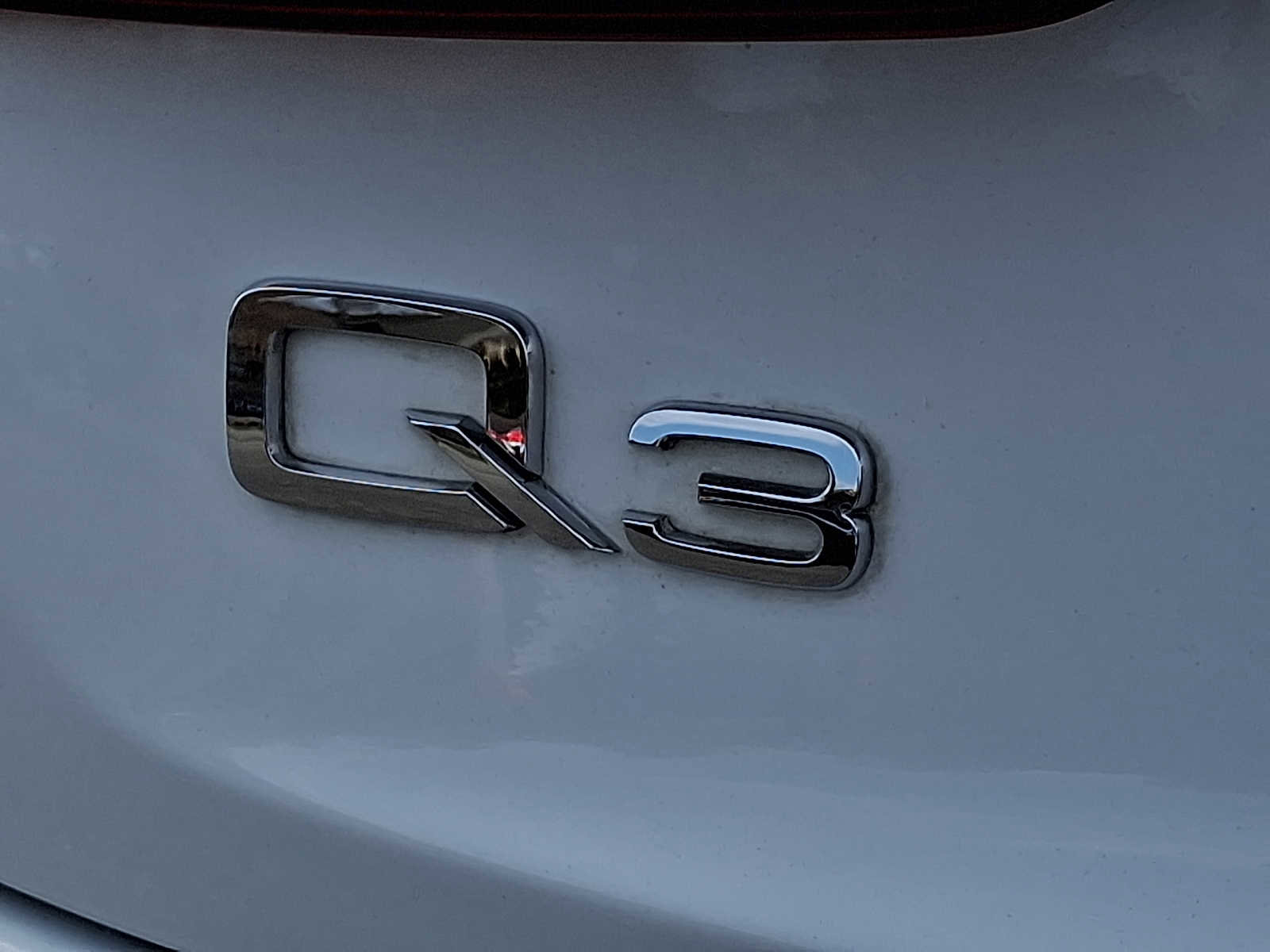 Used 2018 Audi Q3 2.0T Premium image 30