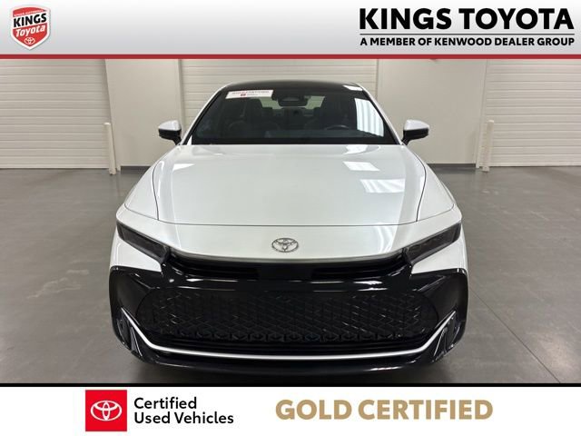 Used 2024 Toyota Crown Platinum image 3