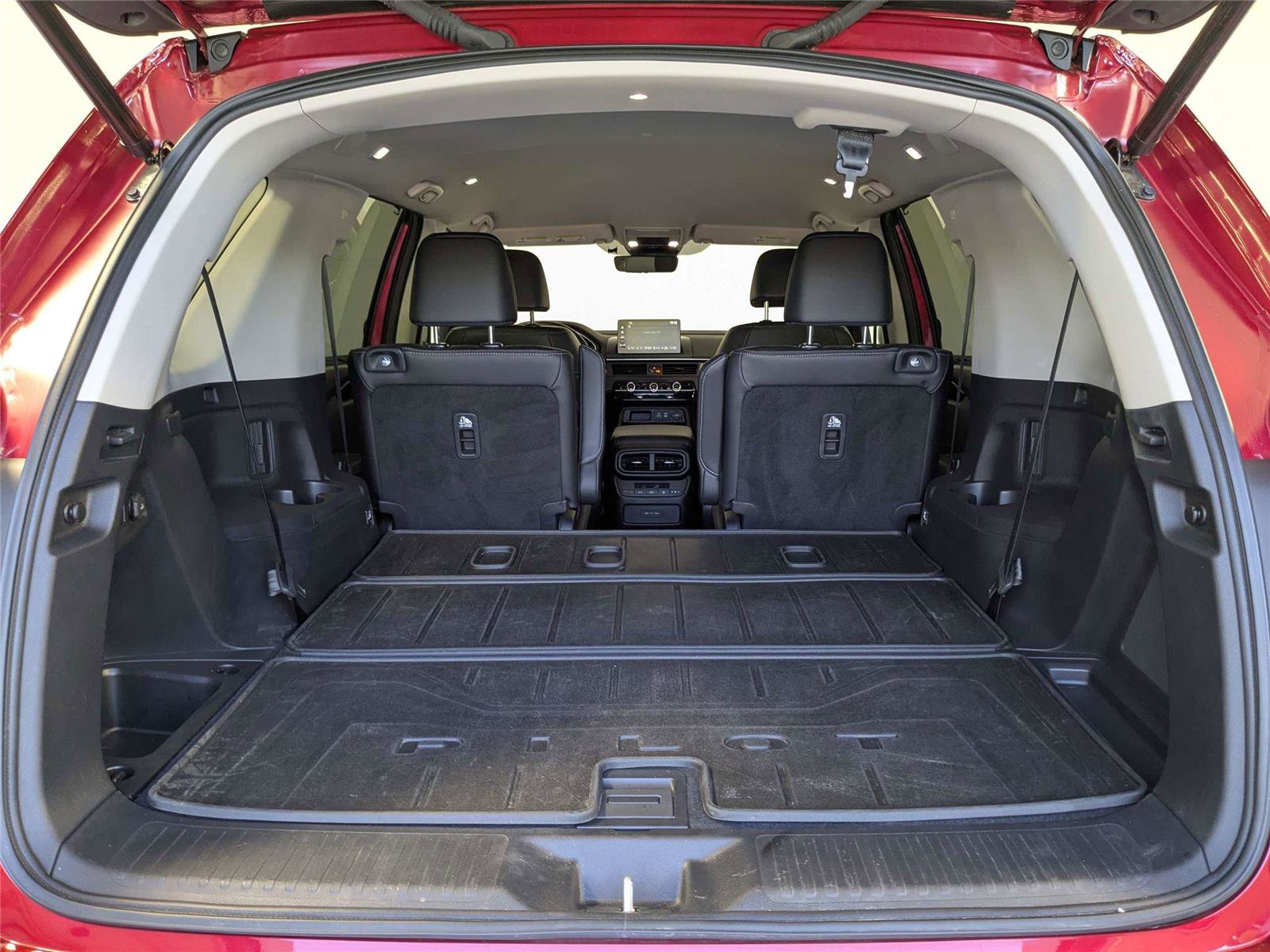 Used 2024 Honda Pilot EX-L image 8
