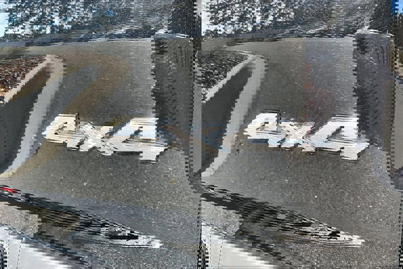 Used 2024 RAM 1500 Laramie image 10