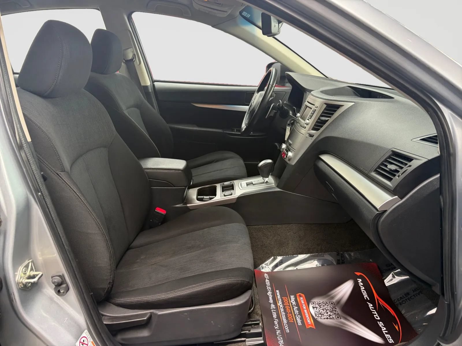 Used 2014 Subaru Legacy 2.5i Premium AWD/4WD image 20