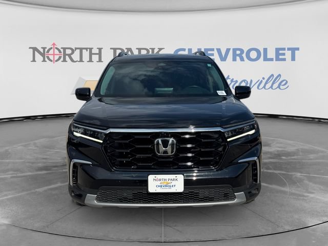 Used 2025 Honda Pilot Elite image 8
