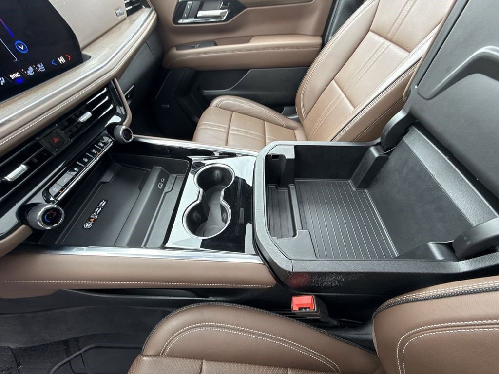 Certified 2025 Chevrolet Tahoe High Country image 23