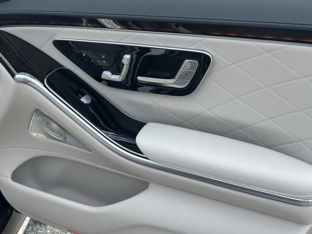 New 2026 Mercedes-Benz S 580 4MATIC Sedan image 16