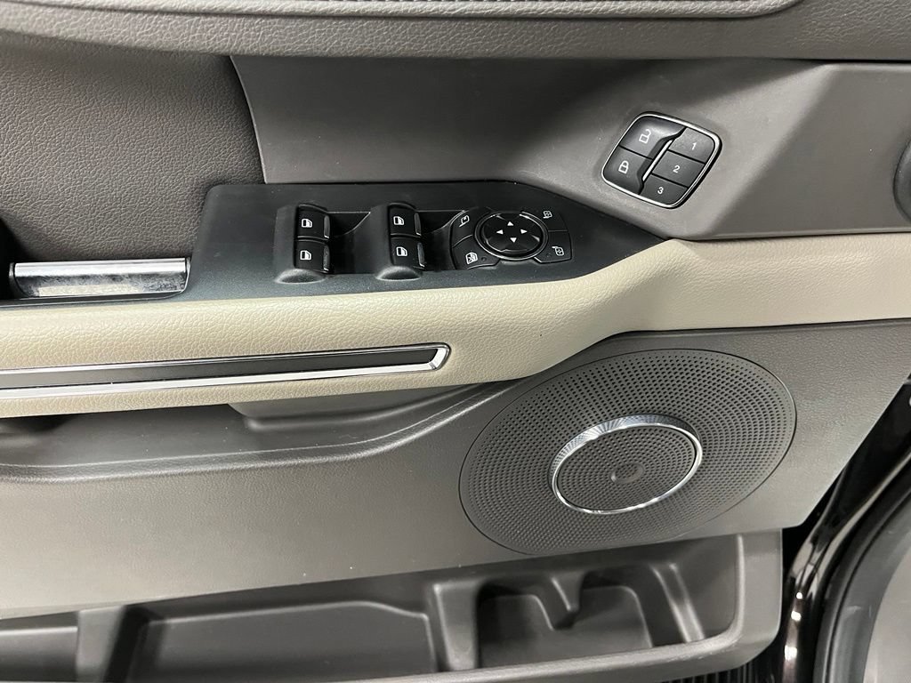 Used 2021 Ford Expedition Max XLT AWD/4WD image 21