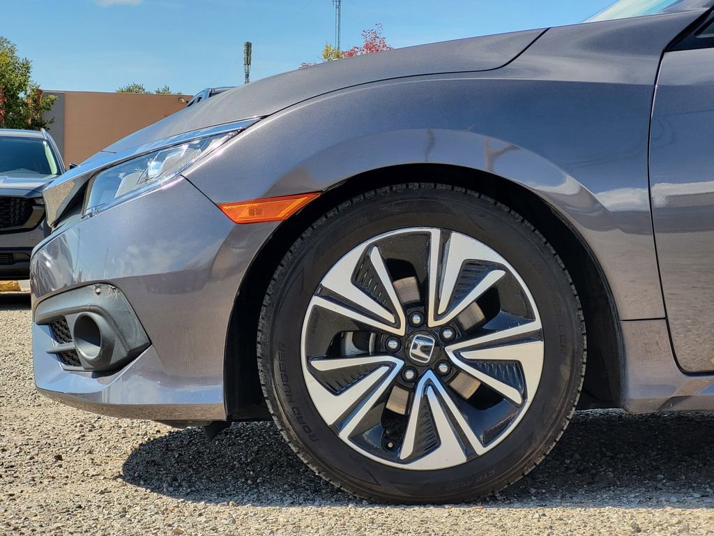 Used 2017 Honda Civic EX-T image 9