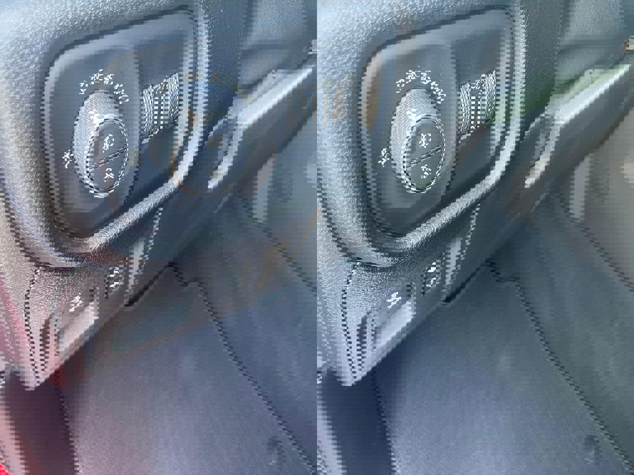 Used 2021 RAM 1500 Laramie w/ Sport Appearance Package image 19