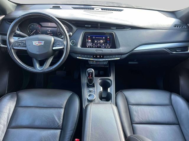 Used 2021 Cadillac XT4 Premium Luxury w/ Cold Weather Package image 17