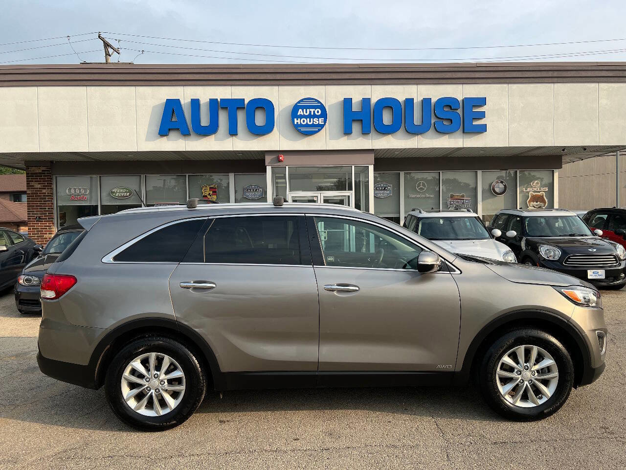 Used 2016 Kia Sorento AWD image 10