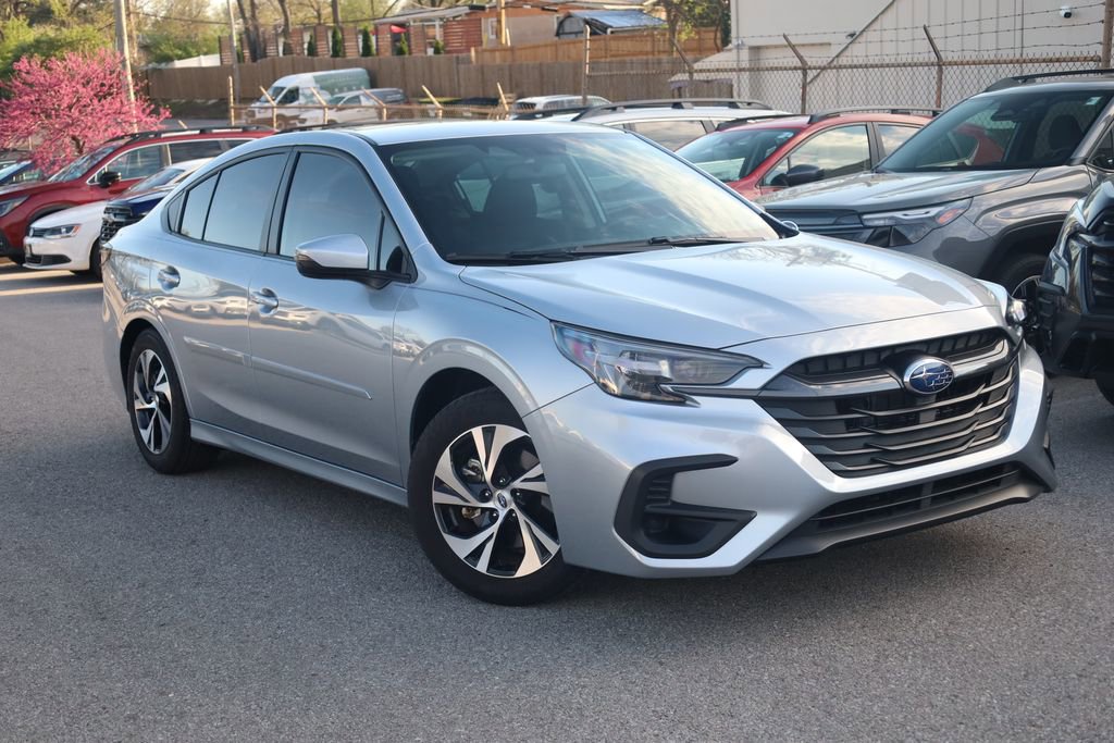 Certified 2025 Subaru Legacy Premium AWD/4WD image 2