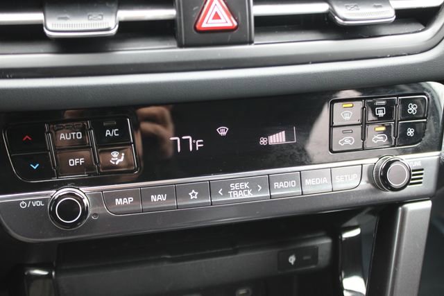 Used 2025 Kia Seltos SX image 9