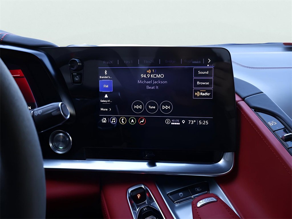 Used 2023 Chevrolet Corvette Stingray Premium Conv w/ Z51 Performance Package image 25