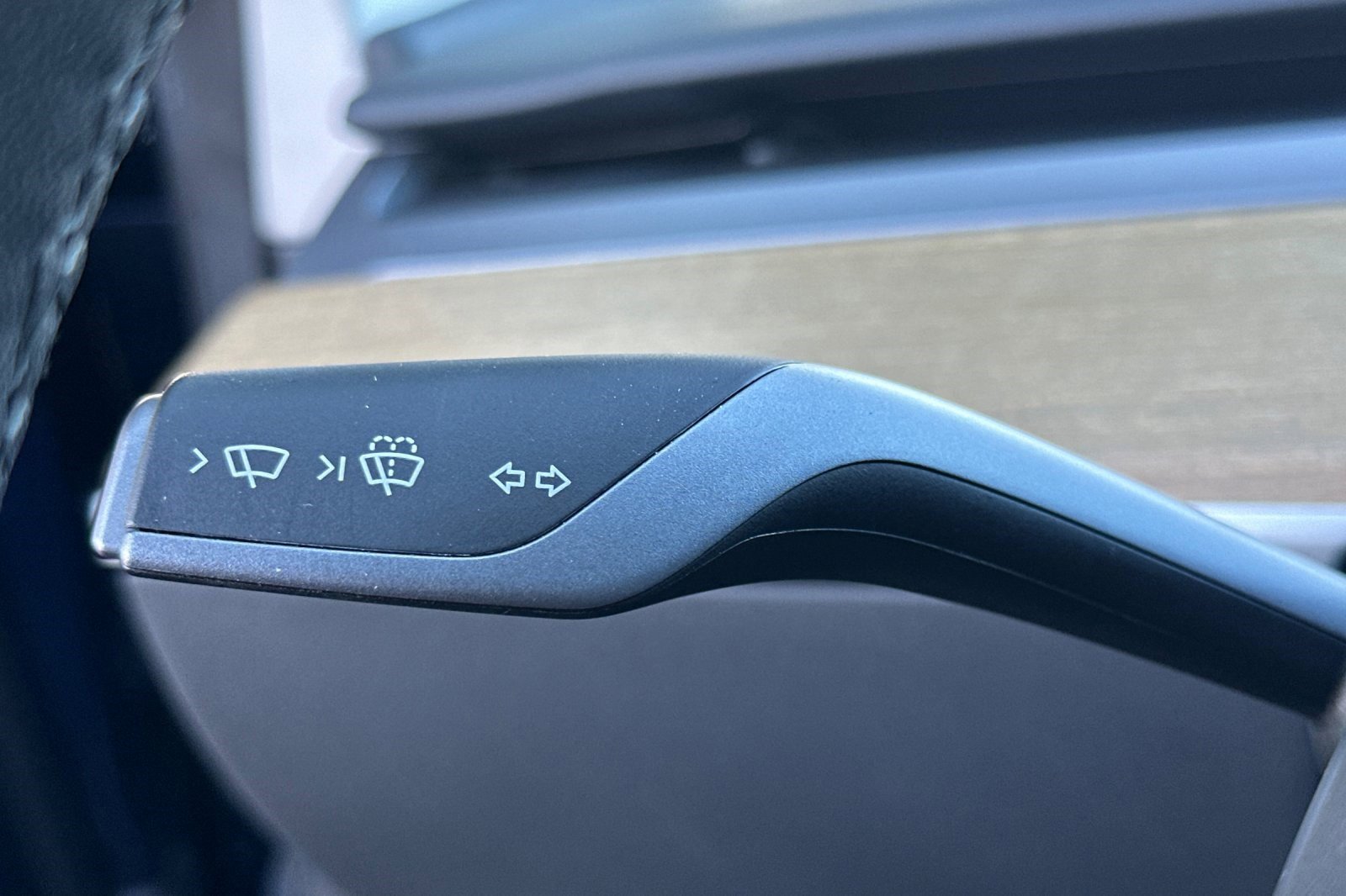 Used 2022 Tesla Model 3 Standard Range image 31