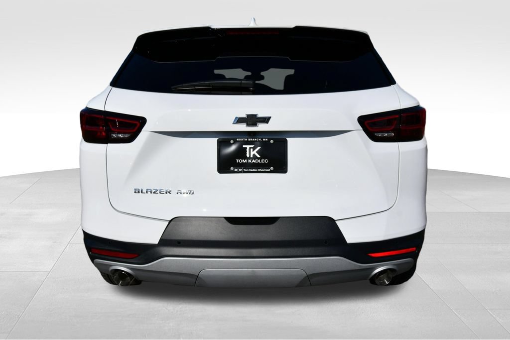 New 2026 Chevrolet Blazer LT w/ Convenience Package AWD/4WD image 5