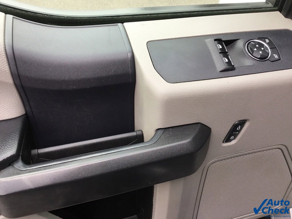 Used 2022 Ford F350 XL w/ Power Equipment Group image 23