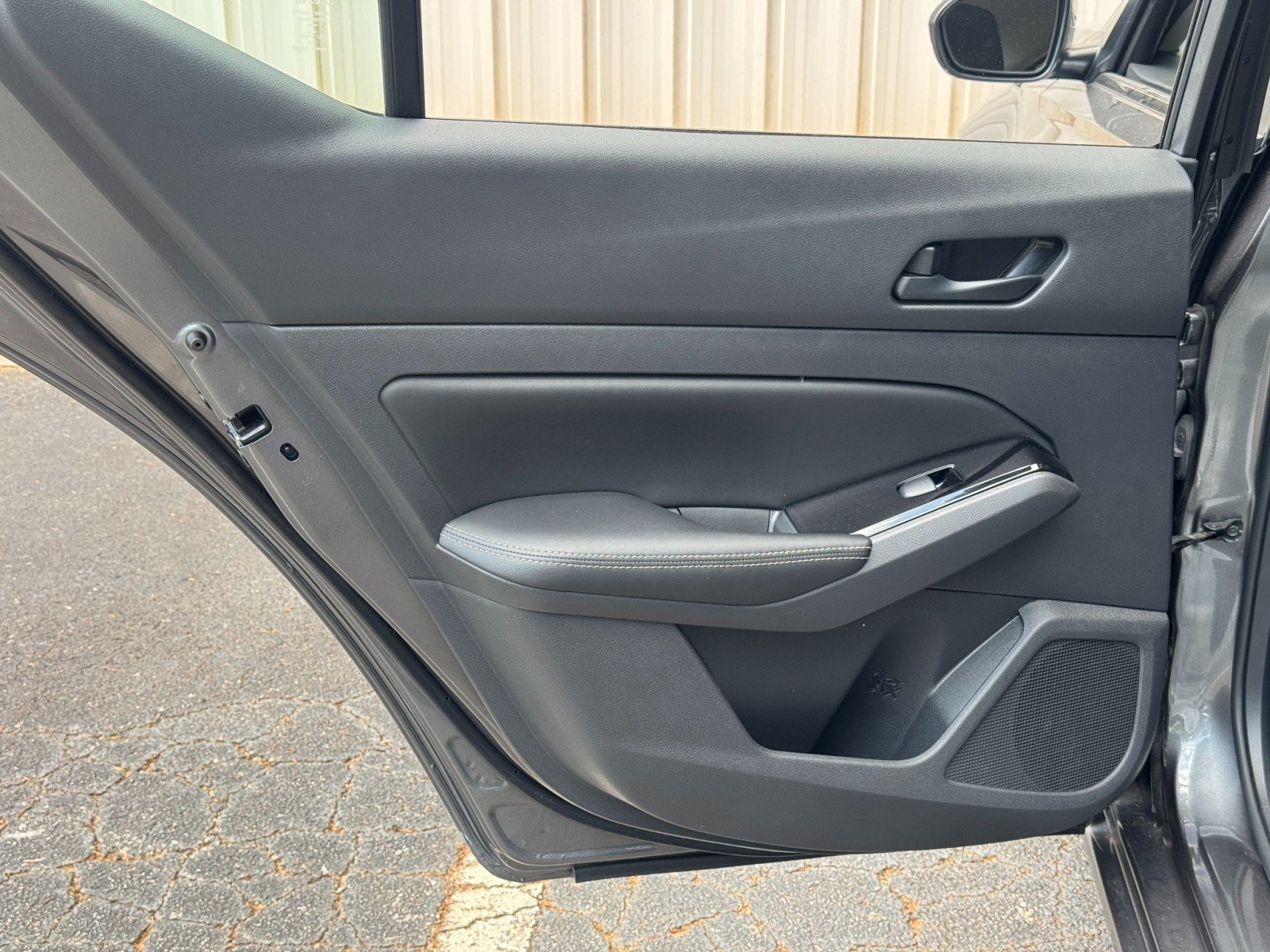 Used 2023 Nissan Altima 2.5 SV FWD image 37