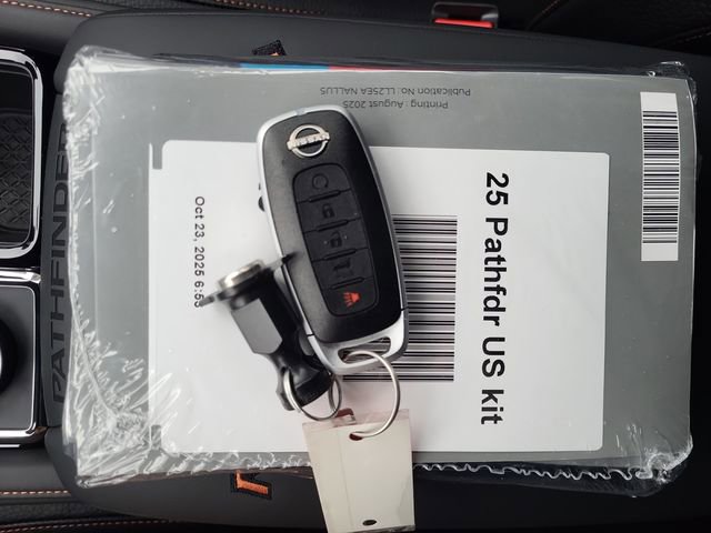 New 2025 Nissan Pathfinder Rock Creek image 35