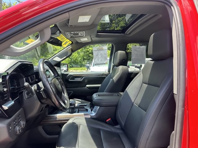 Used 2022 Chevrolet Silverado 1500 LT Trail Boss w/ LT Trail Boss Premium Package AWD/4WD image 12