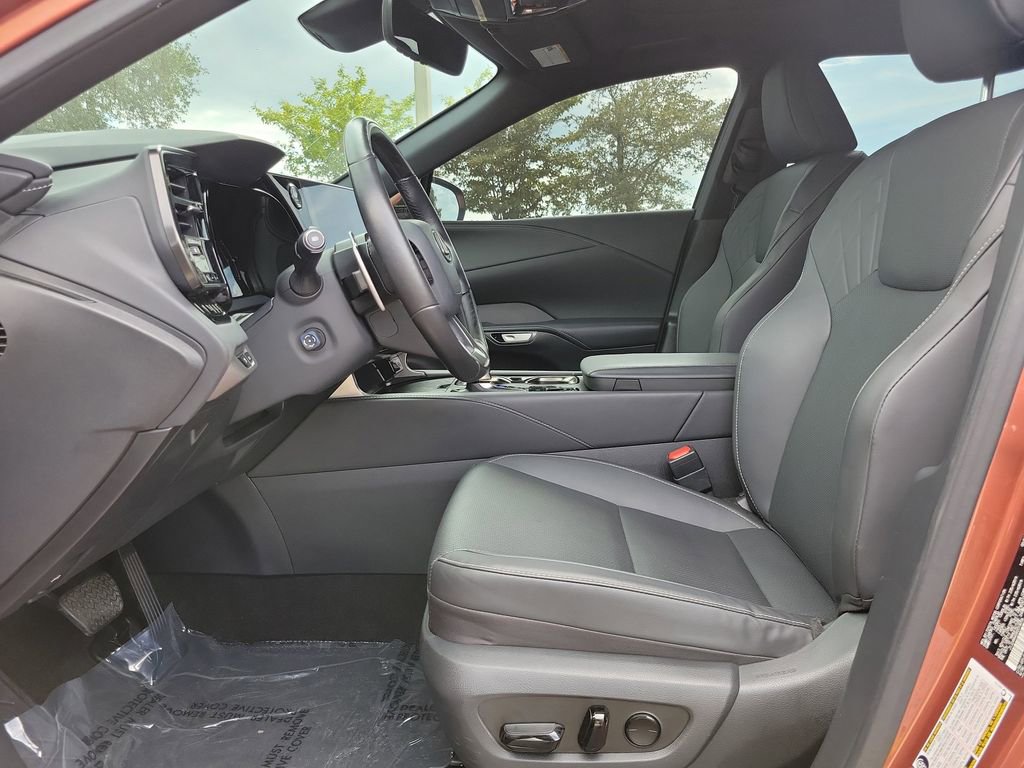 Used 2024 Lexus RX 350 Premium w/ Accessory Package (Z1) FWD image 15