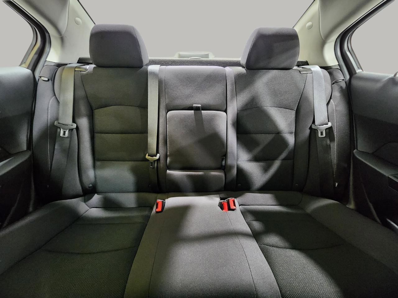 Used 2014 Chevrolet Cruze LT image 27