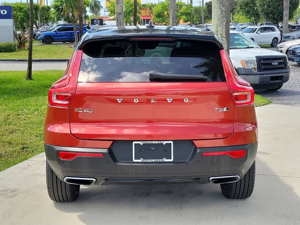 Used 2019 Volvo XC40 T5 R-Design AWD/4WD image 5