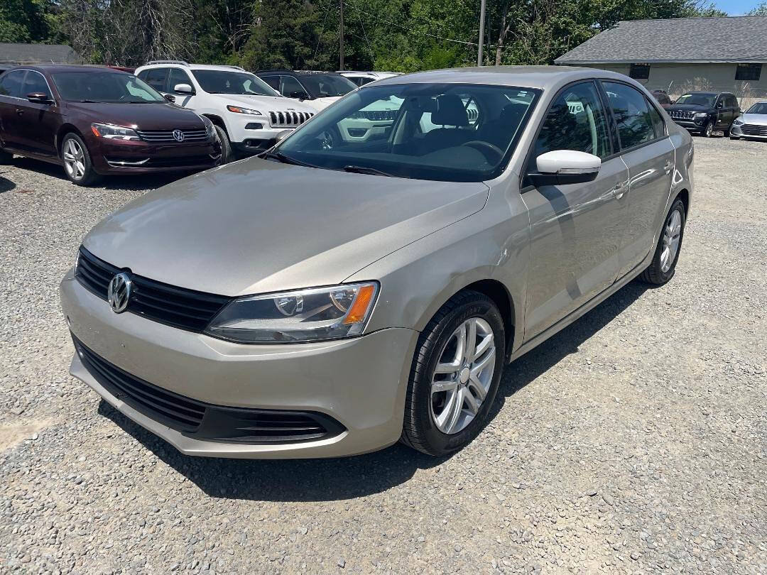 Used 2014 Volkswagen Jetta SE FWD image 1