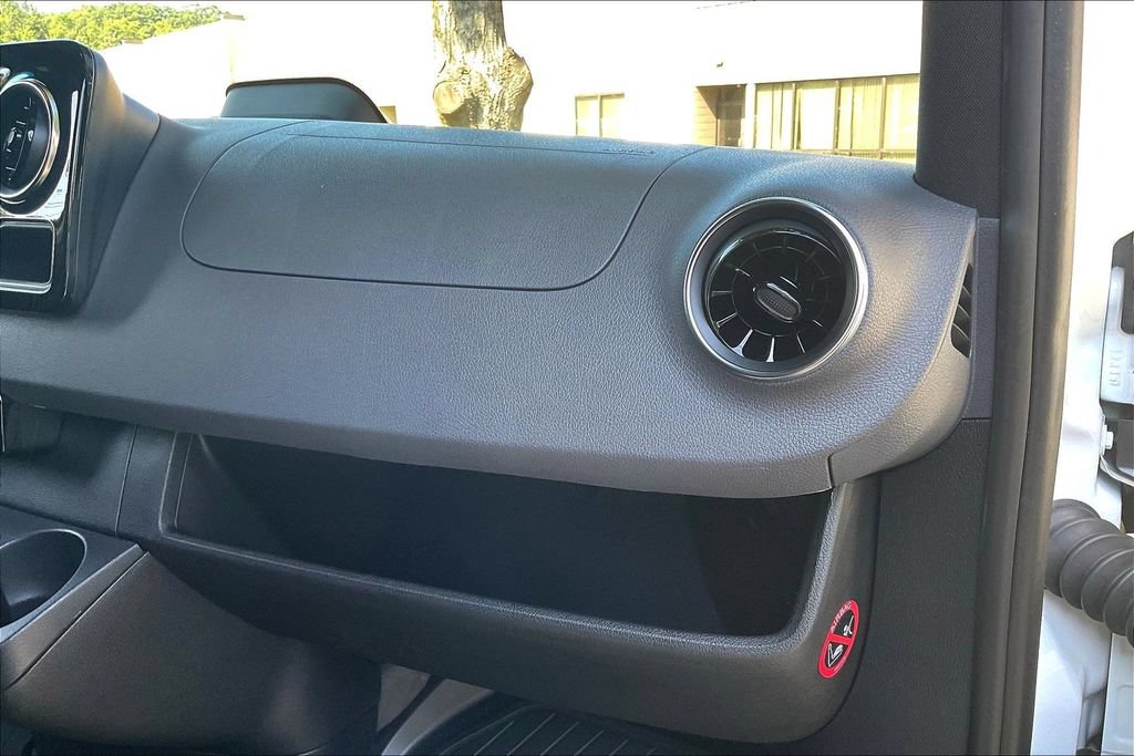 Used 2026 Mercedes-Benz Sprinter 3500 image 13