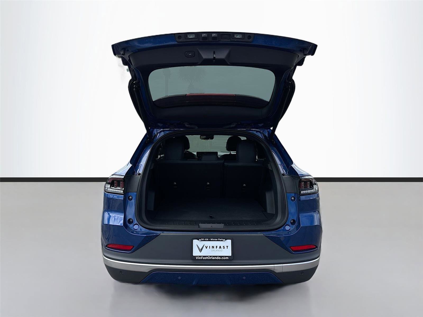 New 2025 VinFast VF 8 Plus image 26