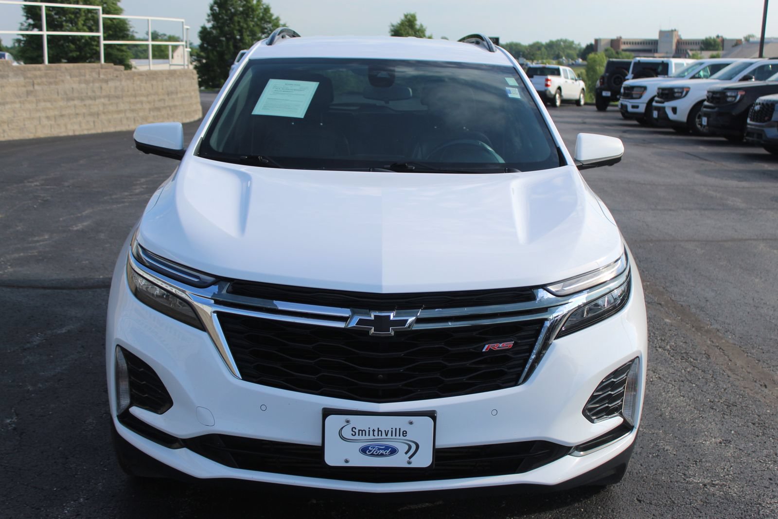 Used 2022 Chevrolet Equinox RS w/ RS Leather Package FWD image 10