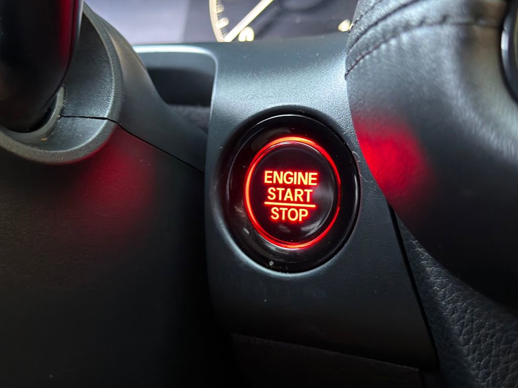 Used 2025 Honda HR-V LX image 6