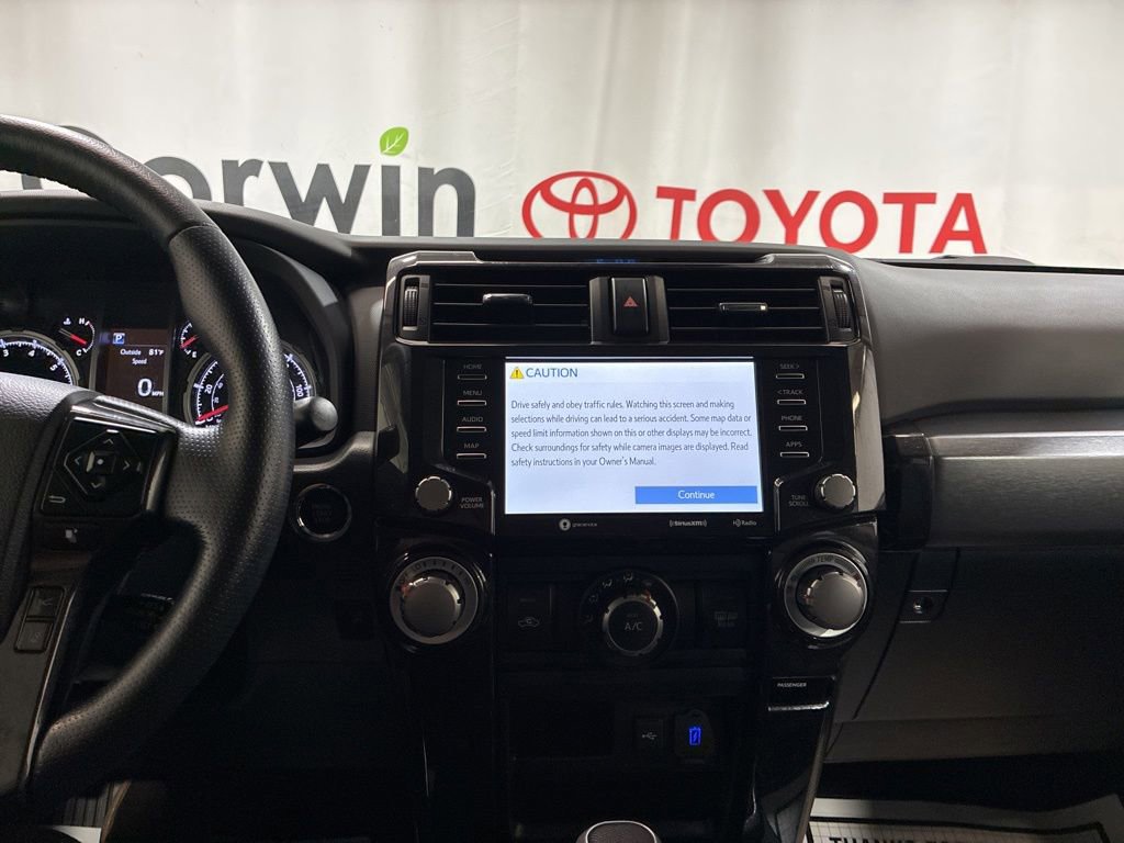 Used 2024 Toyota 4Runner TRD Off-Road Premium AWD/4WD image 30