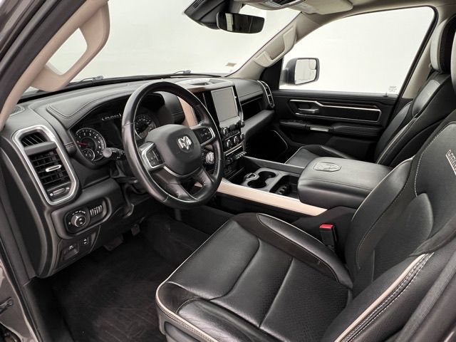 Used 2022 RAM 1500 Laramie AWD/4WD image 13
