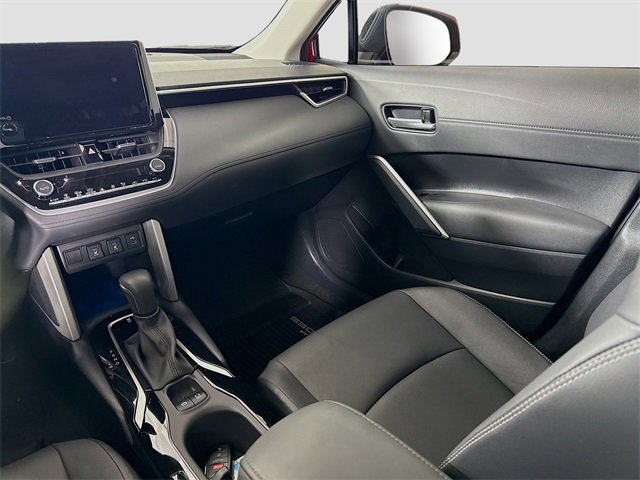 Certified 2023 Toyota Corolla Cross XLE image 23