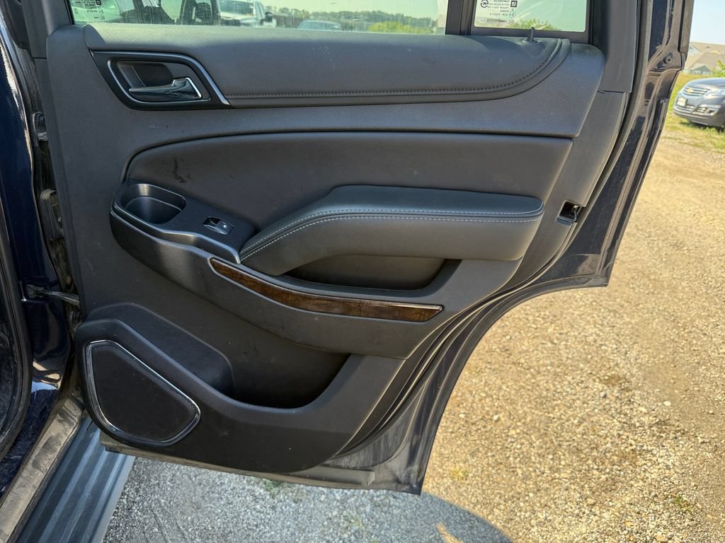 Used 2020 Chevrolet Tahoe LT AWD/4WD image 38