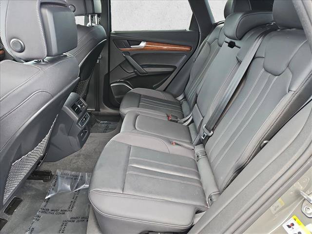 Used 2023 Audi Q5 2.0T Premium Plus w/ Premium Plus Package AWD/4WD image 25
